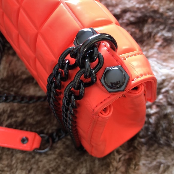 Diesel metal chain crossbody bag -80% new - Picture 10 of 10